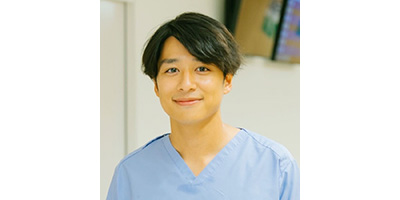 共立美容外科 新宿本院 久次米 一輝 先生