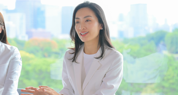 「患者さんとの信頼を構築する」ことを大切にしていると語る東先生